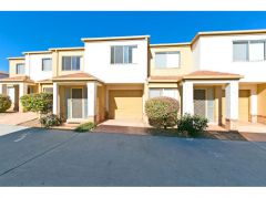 Property in Wynnum West - Leased