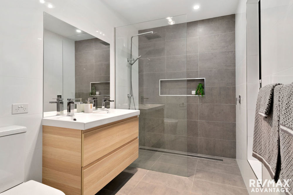 Real Estate in Manly West