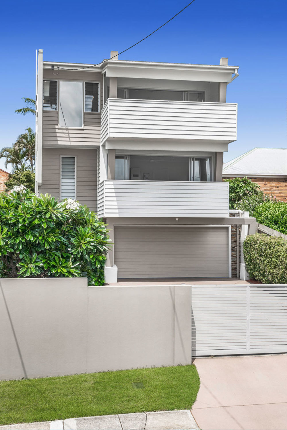 Property For Sale in Wynnum