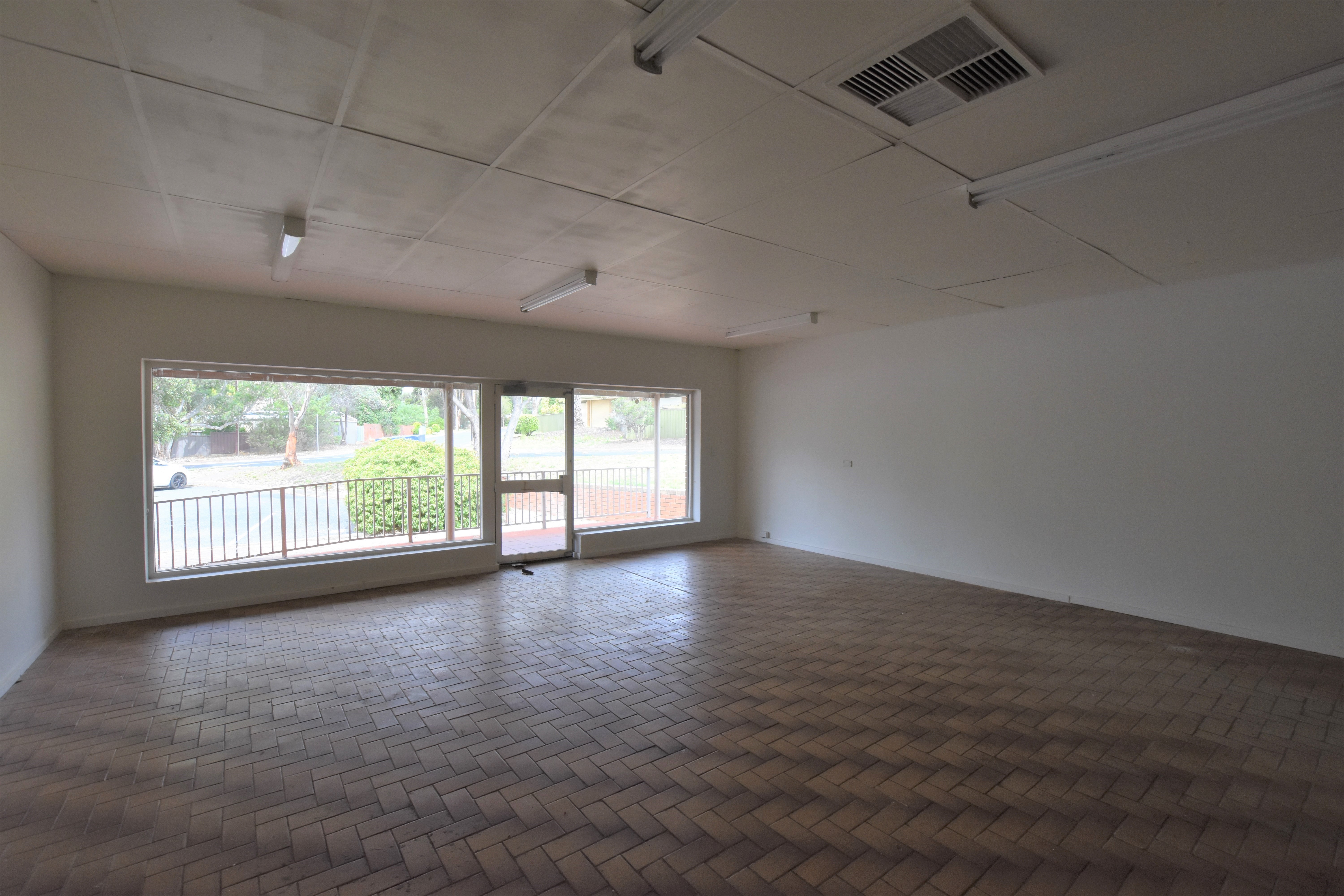 shop 1, 15 Canberra Drive, Aberfoyle Park > Commercial SA