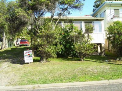 Property in Crescent Head - Sold for $395,000