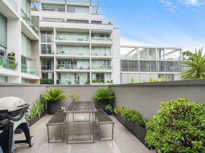 Property in Darlinghurst - Leased