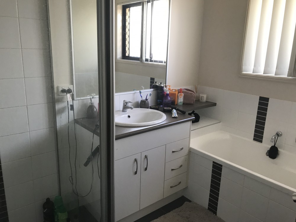 Real Estate in Sippy Downs