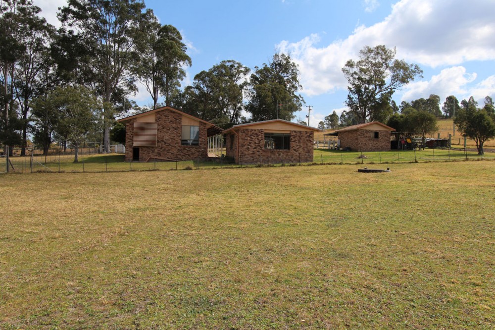 Real Estate in Dyers Crossing