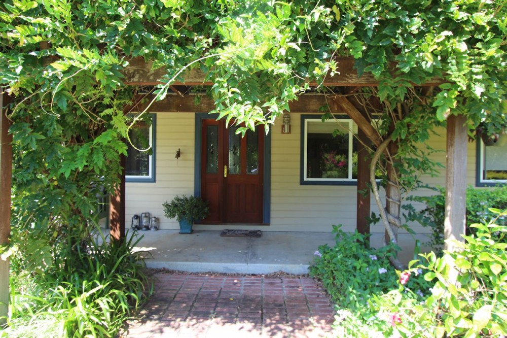 Real Estate in Dyers Crossing