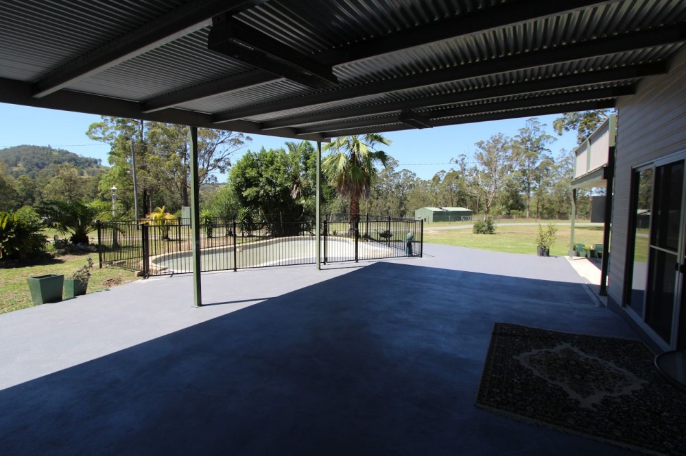 Real Estate in Dyers Crossing