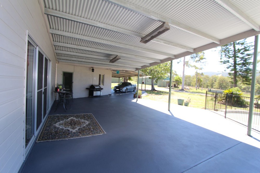 Real Estate in Dyers Crossing