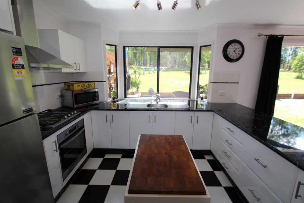 Real Estate in Dyers Crossing