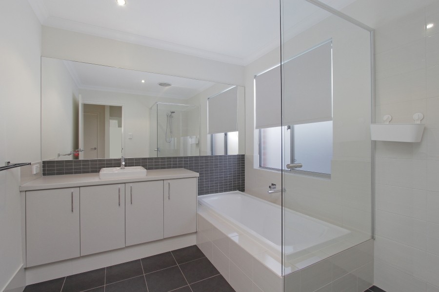 Real Estate in Madora Bay