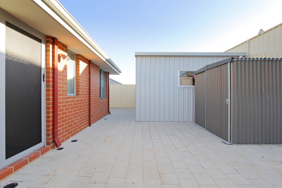 Real Estate in Madora Bay