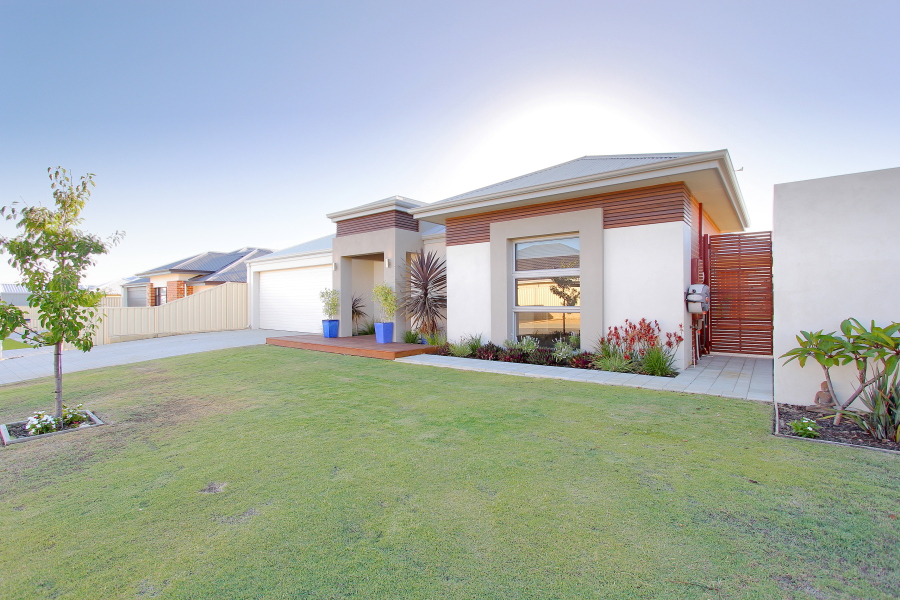 Real Estate in Madora Bay