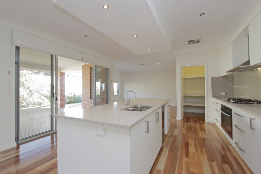 Real Estate in Madora Bay