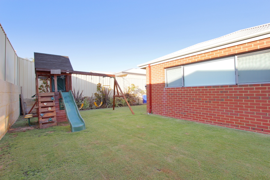 Real Estate in Madora Bay