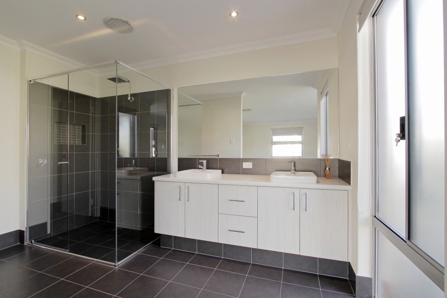 Selling your property in Madora Bay