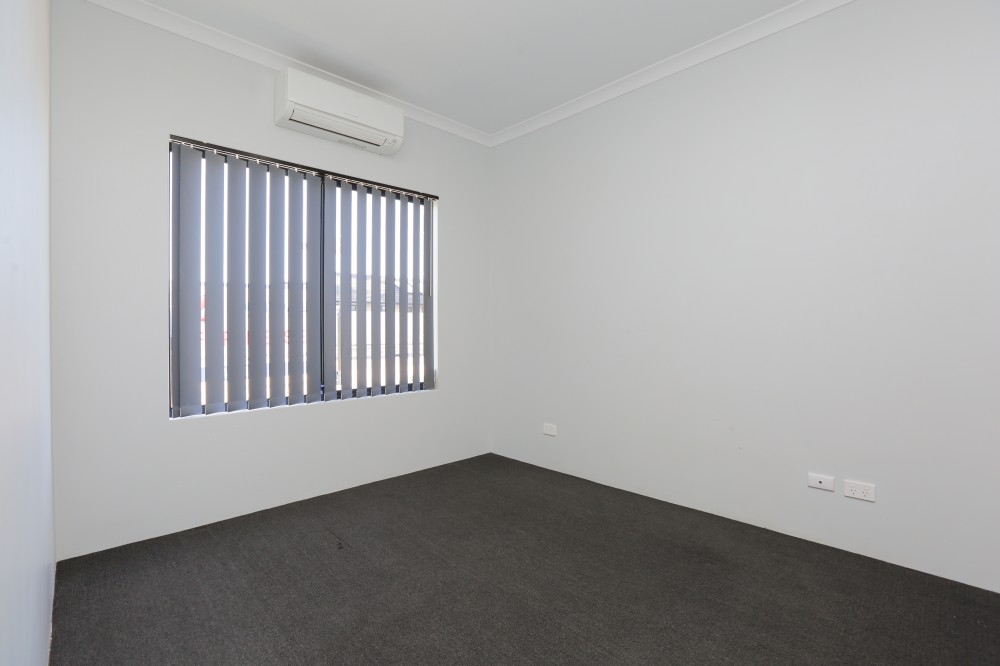 Lakelands real estate Leased