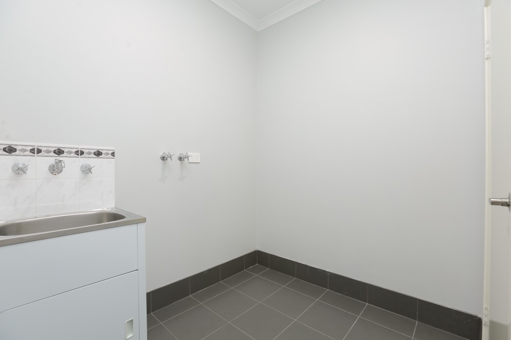 Real Estate in Lakelands