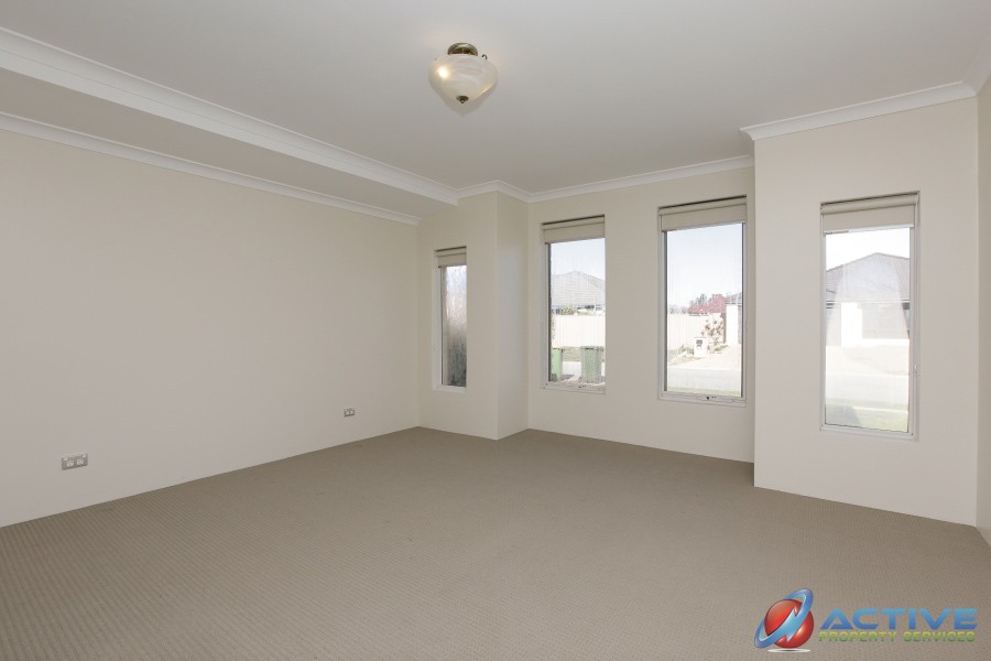 Open for inspection in Piara Waters