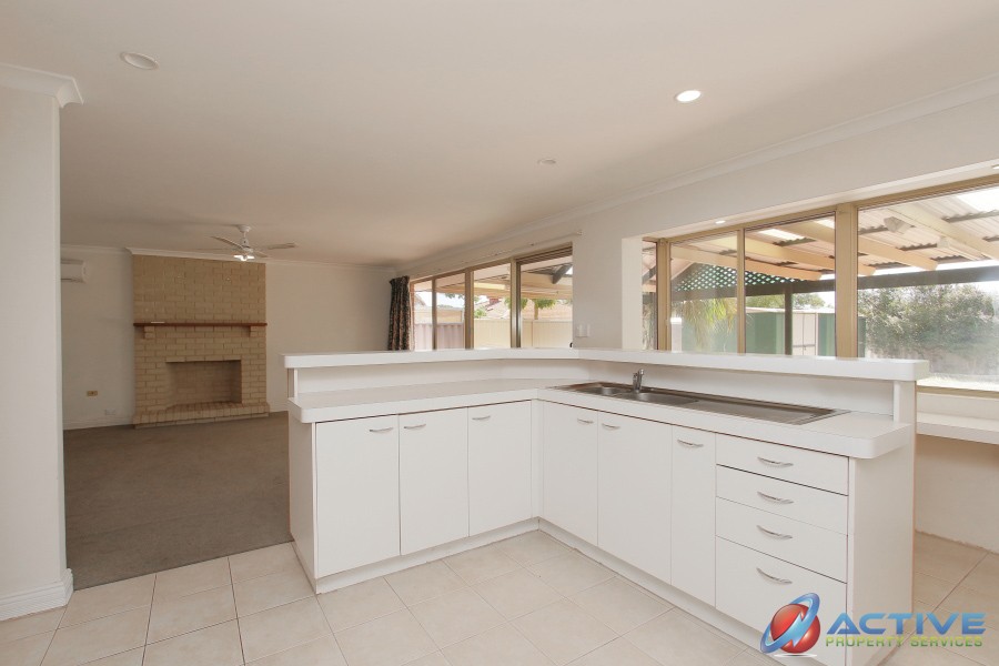 Real Estate in Greenfields