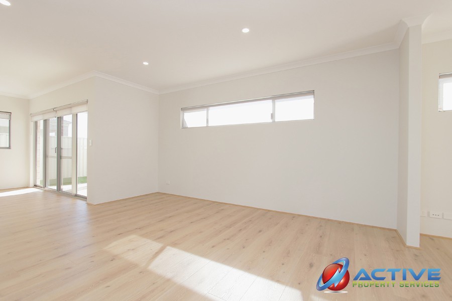 Real Estate in Silver Sands