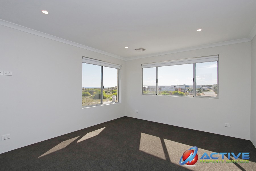 Real Estate in Silver Sands