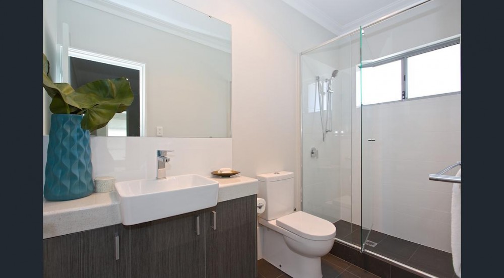 Real Estate in Bayswater