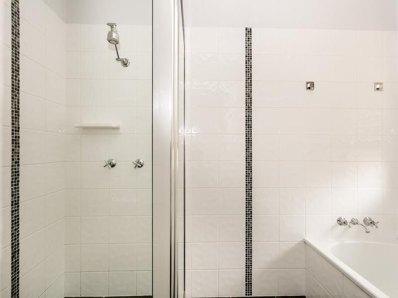 Real Estate in Boronia Heights