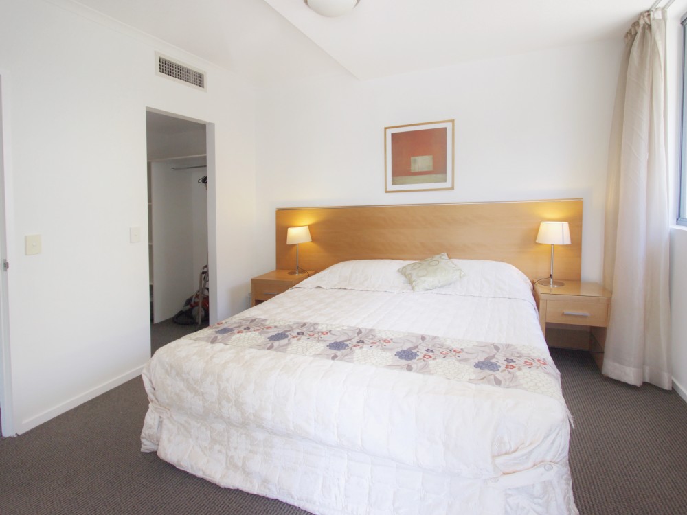 Real Estate in Burleigh Heads