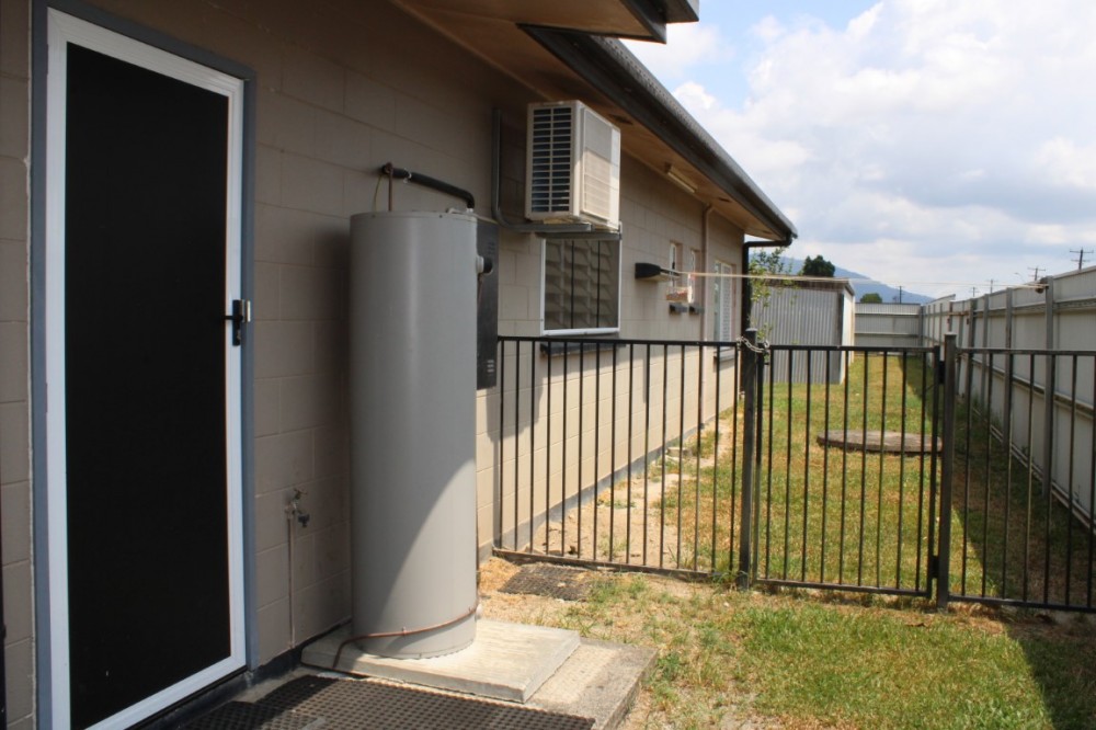 Real Estate in Mirriwinni