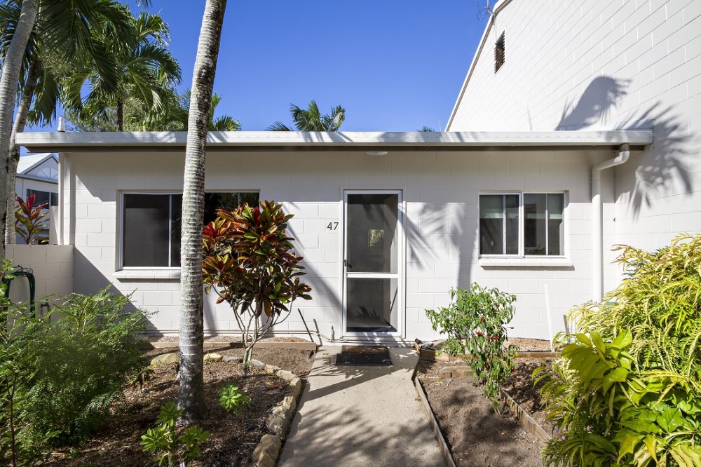 Ti-Tree Resort Port Douglas apartment