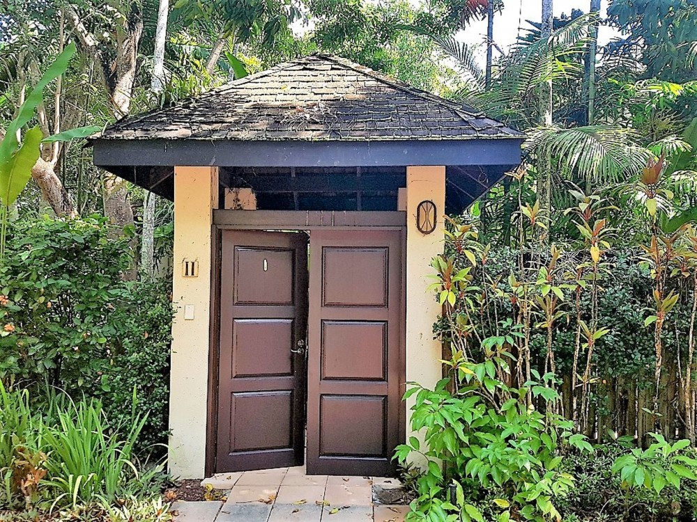 Calm and lovely Port Douglas villa