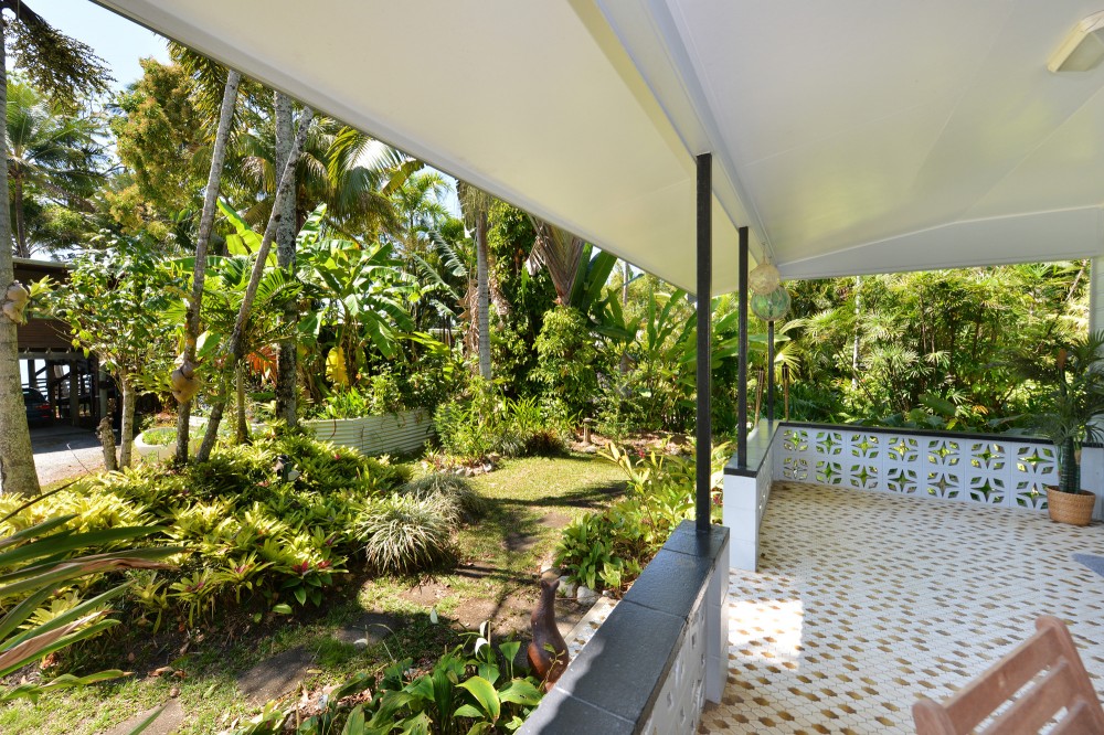 Undercover terrace with sea aspect