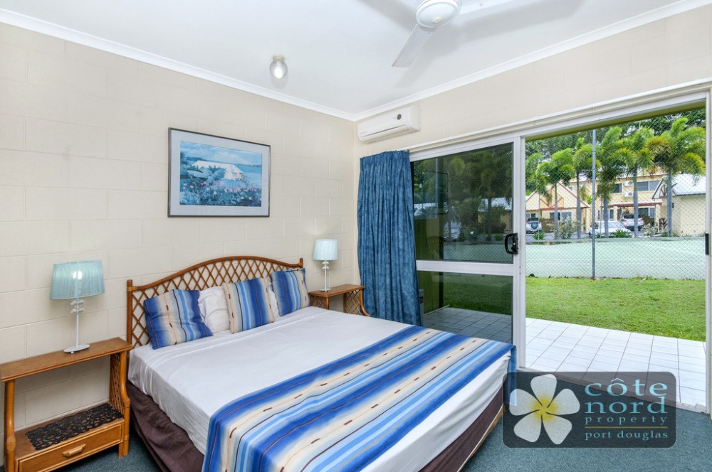 Main bedroom airconditioned and with terrace