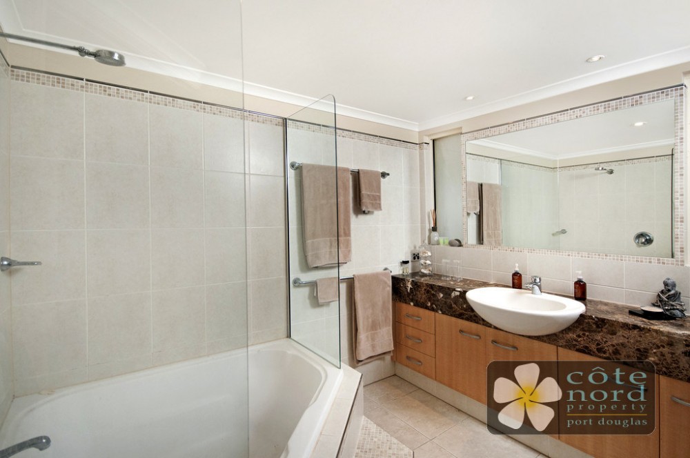 One bedroom studio ensuite