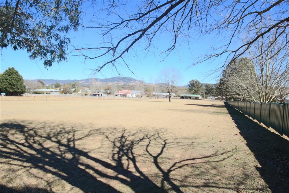 Tenterfield real estate Sold