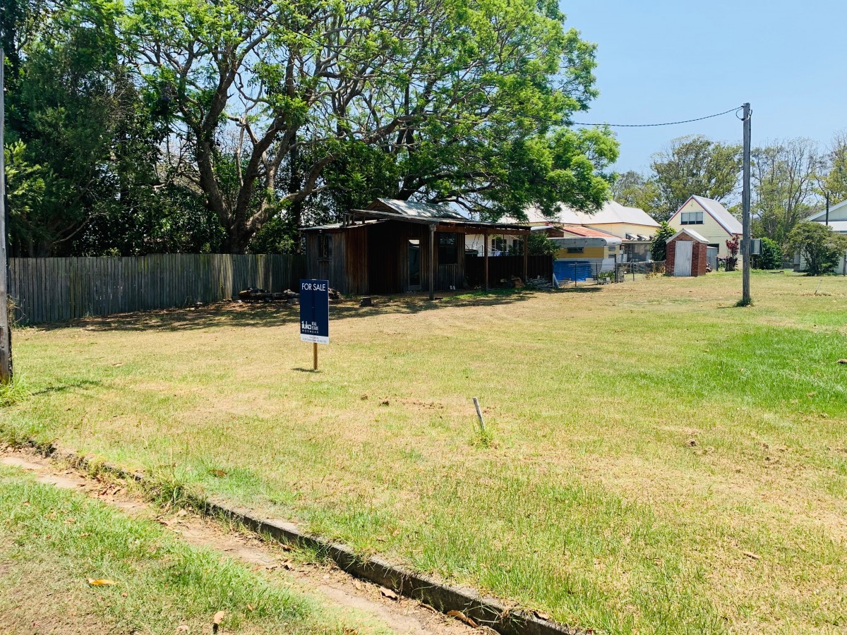 8 Fig Tree Lane, Chatsworth > Iluka Woombah Real Estate