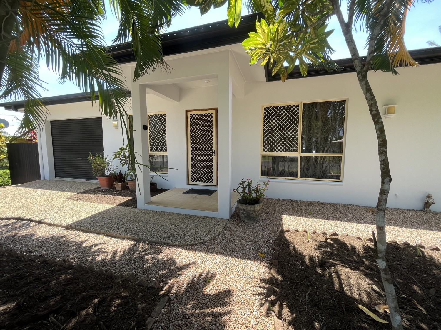 Property For Sale in Innisfail Estate