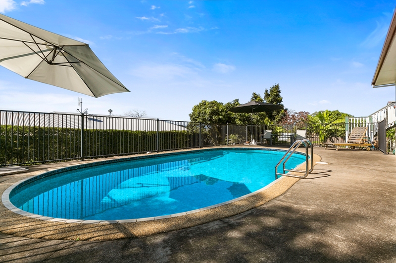 Real Estate in Kenilworth