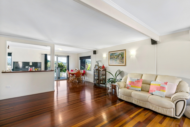 Real Estate in Kenilworth