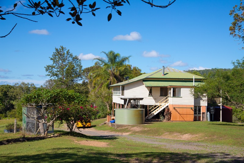 Real Estate in Moy Pocket