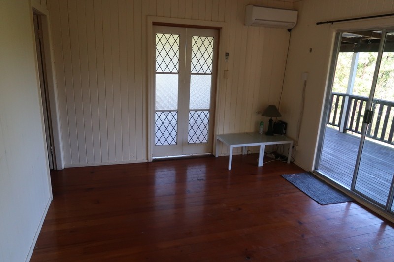 Real Estate in Moy Pocket