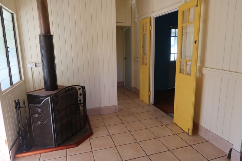 Real Estate in Moy Pocket