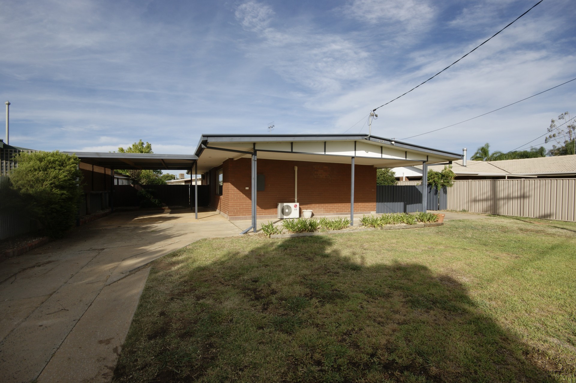 233 Hetherington Street, Deniliquin > Big River Real Estate