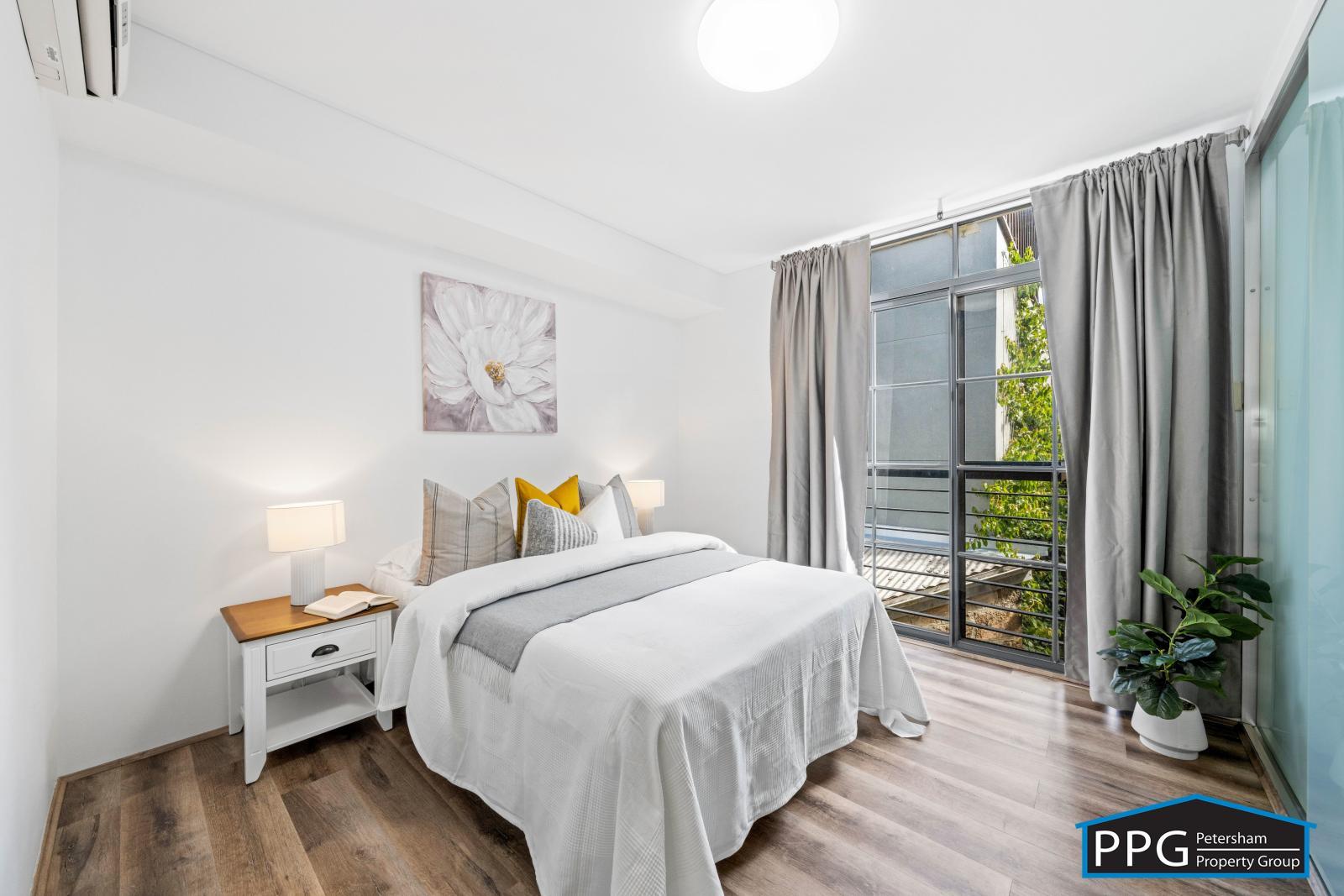 Open for inspection in Pyrmont