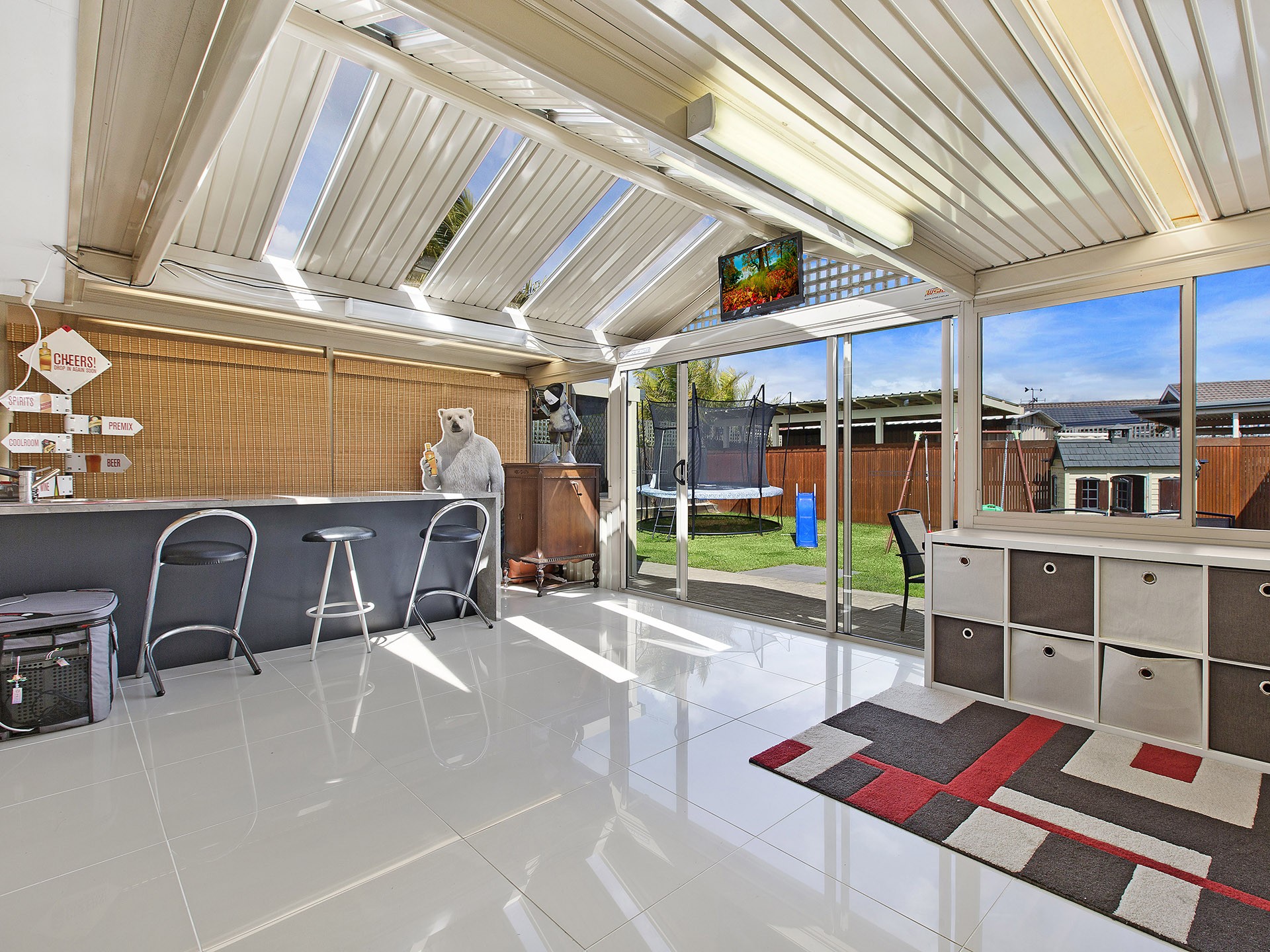 Real Estate in Hamlyn Terrace