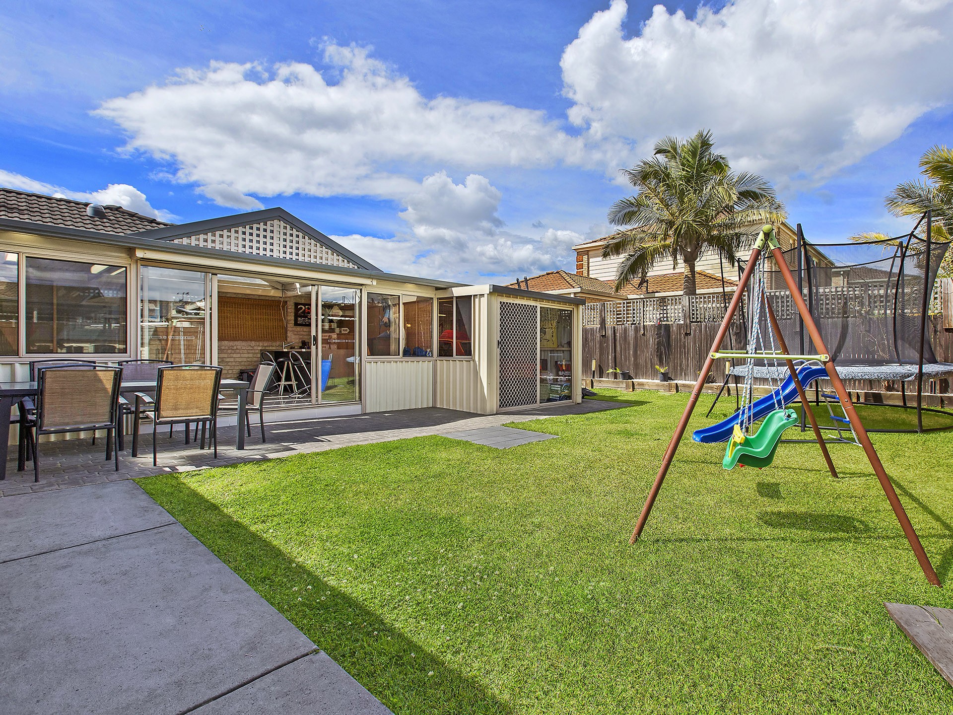 Real Estate in Hamlyn Terrace