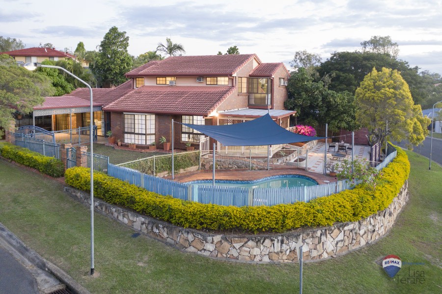 Real Estate in Middle Park