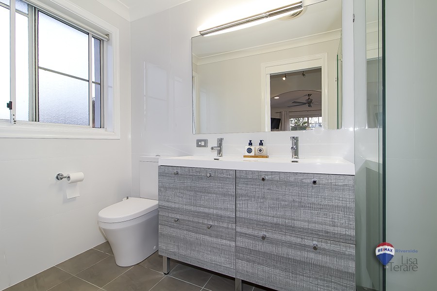 Real Estate in Westlake