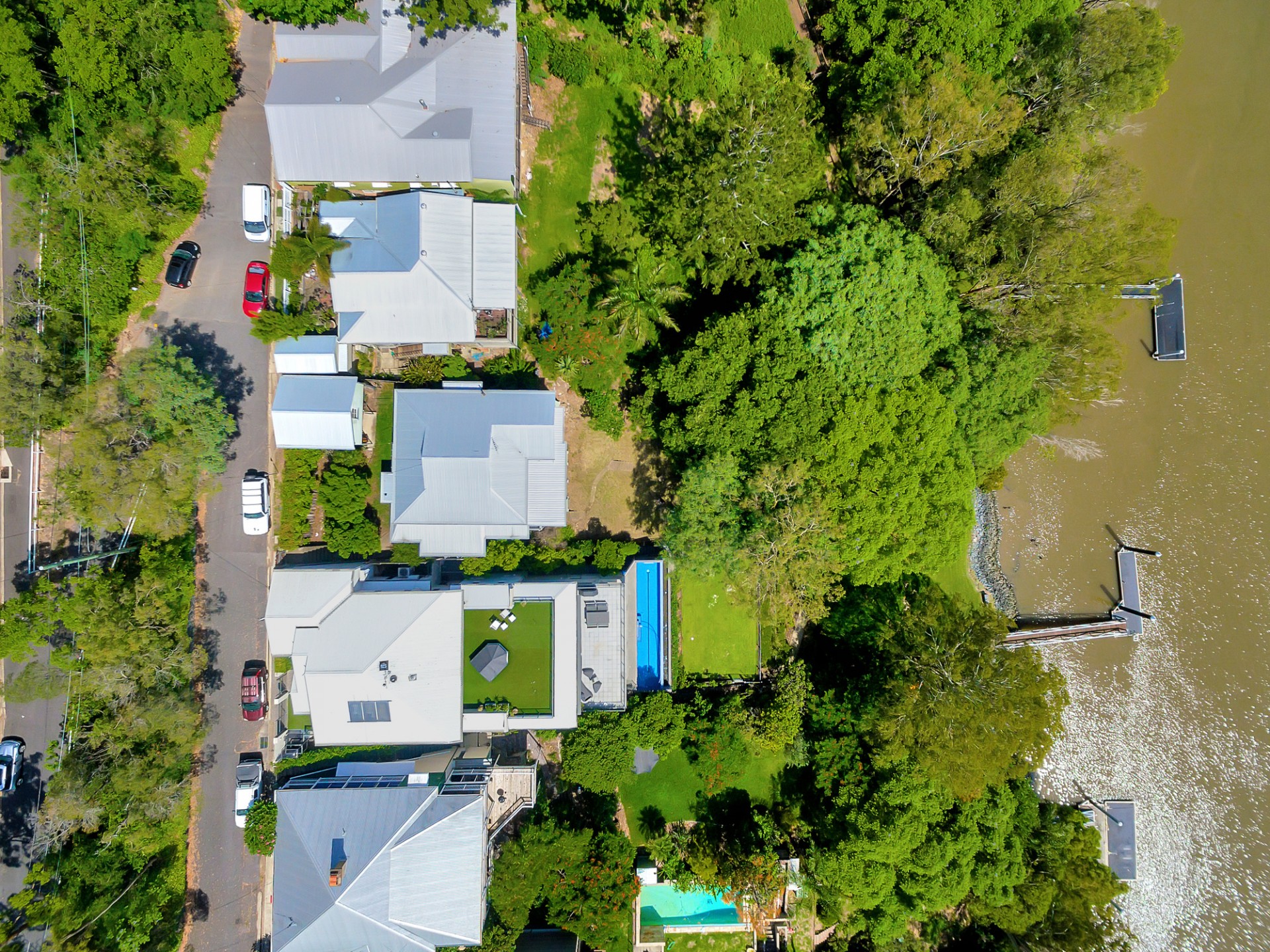 Real Estate in Dutton Park