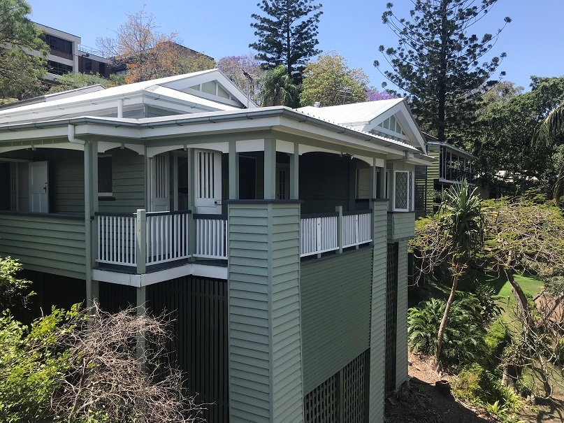 Dutton Park real estate For Sale