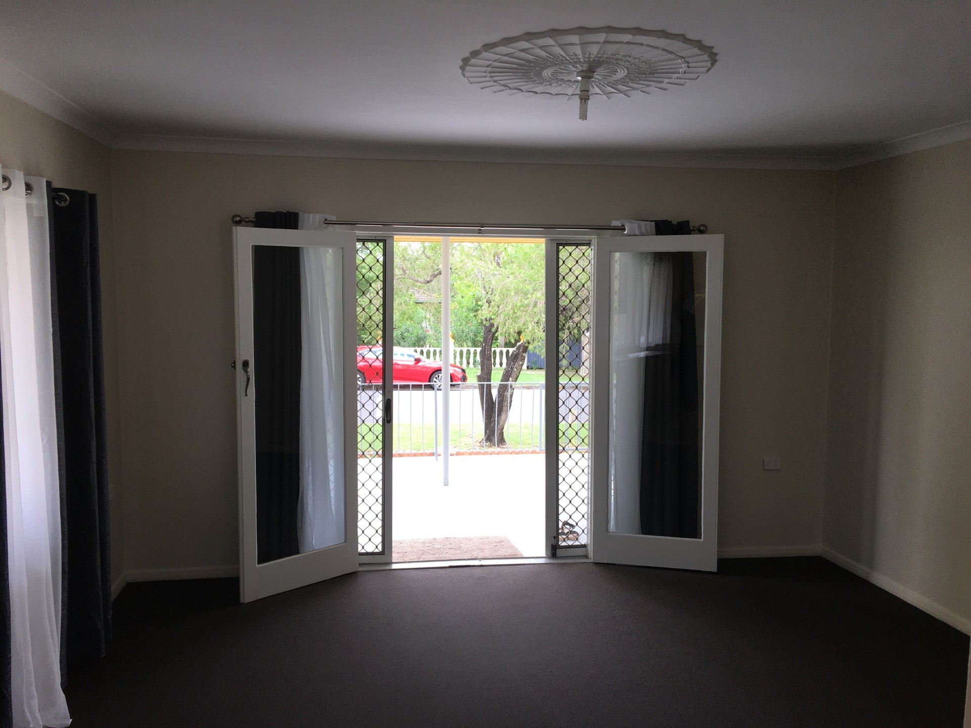 Open for inspection in Darra